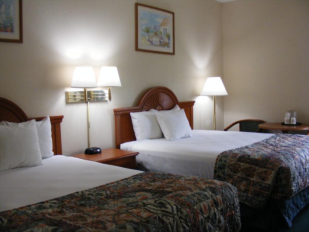 Baymont Inn & Suites Orlando/Universal Area Экстерьер фото