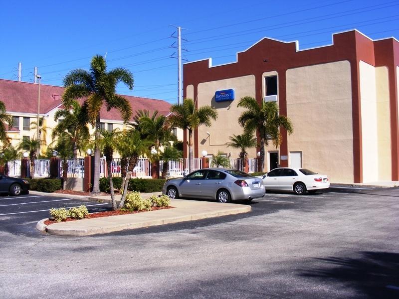 Baymont Inn & Suites Orlando/Universal Area Экстерьер фото